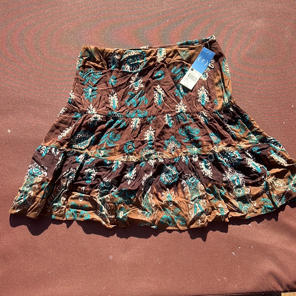 (r)elativity Short/ Mid Length Women’s Skirt